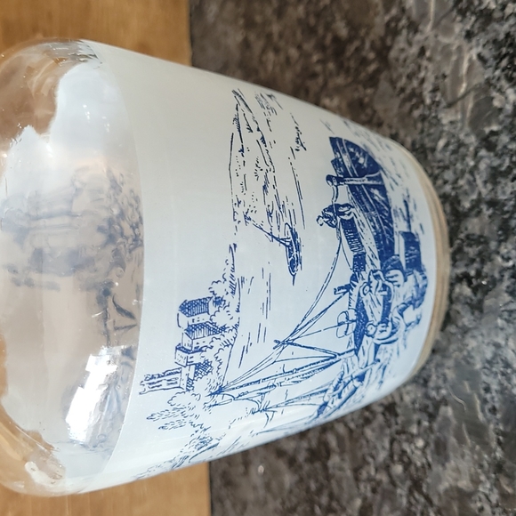 Vintage French Decanter Bottle with Stopper - Picture 2 of 14
